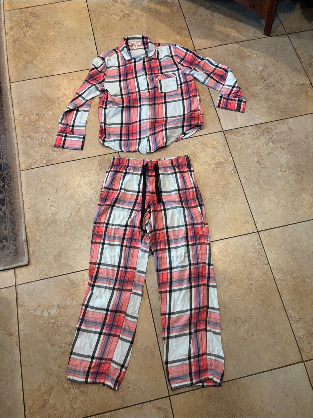 Victoria Secret Red Plaid Two-Piece Pajama Set size S